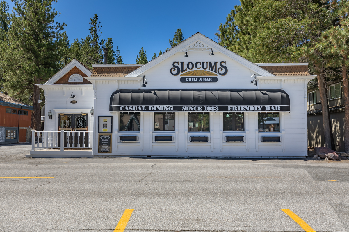 Slocums Grill and Bar
