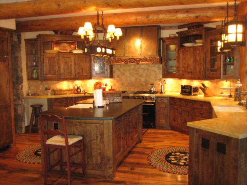 Real Estate in Mammoth Lakes: Luxury Homes 6 photos of a luxury kitchen in the Bluffs neighborhood, le verne street, Pine street and Fir Street