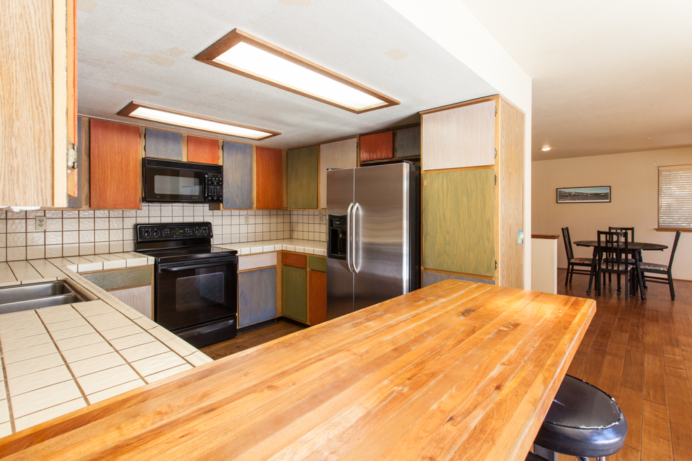402 Pinecrest Avenue: Mammoth Lakes Real Estate 7 20150616_402pinecrest_0013