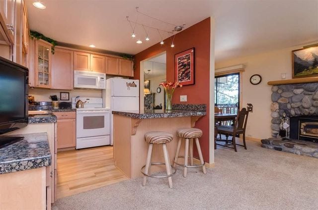 Nightly Condo Rental: Mammoth Lakes