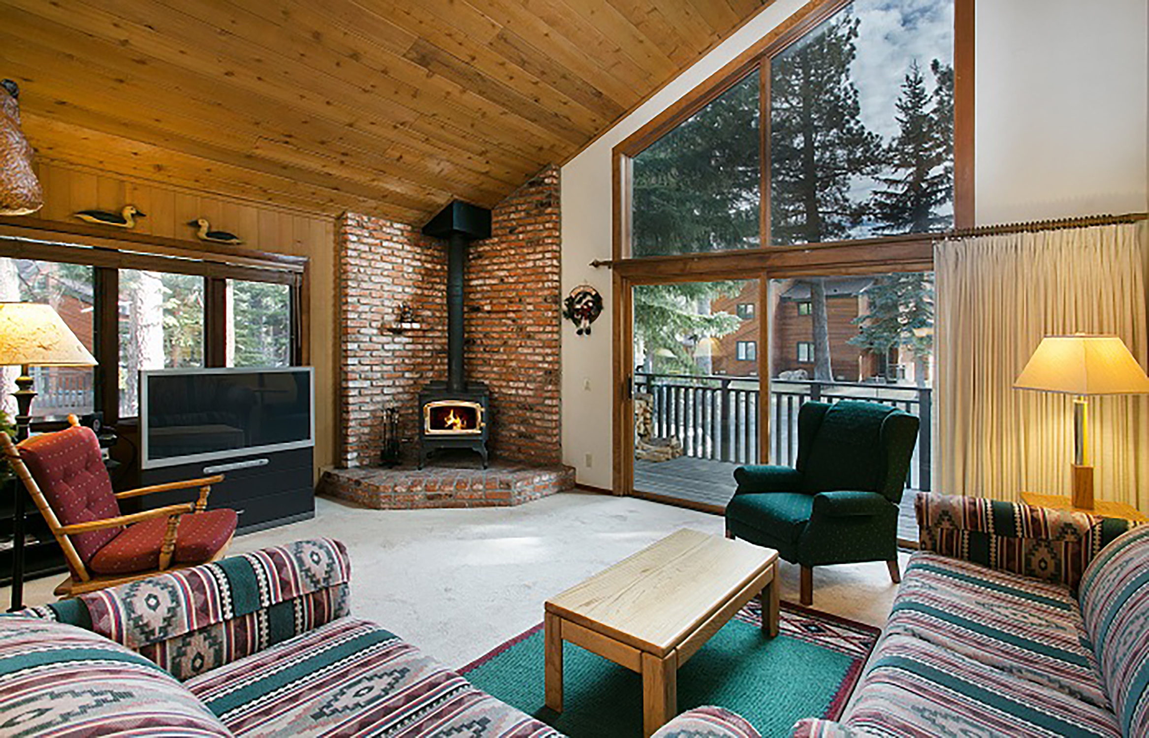 Meadowridge #19: Mammoth Lakes