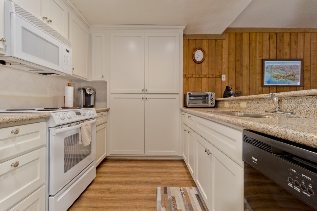 Mountainback Condominiums #84 5 Ski Condo Mammoth Lakes
