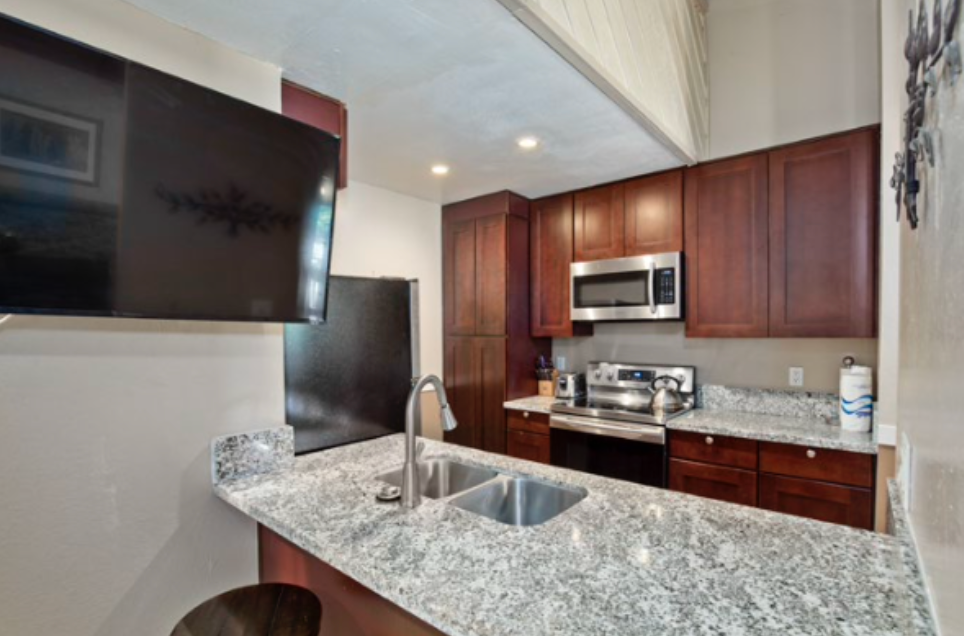 2251 Meridian Blvd. #126
