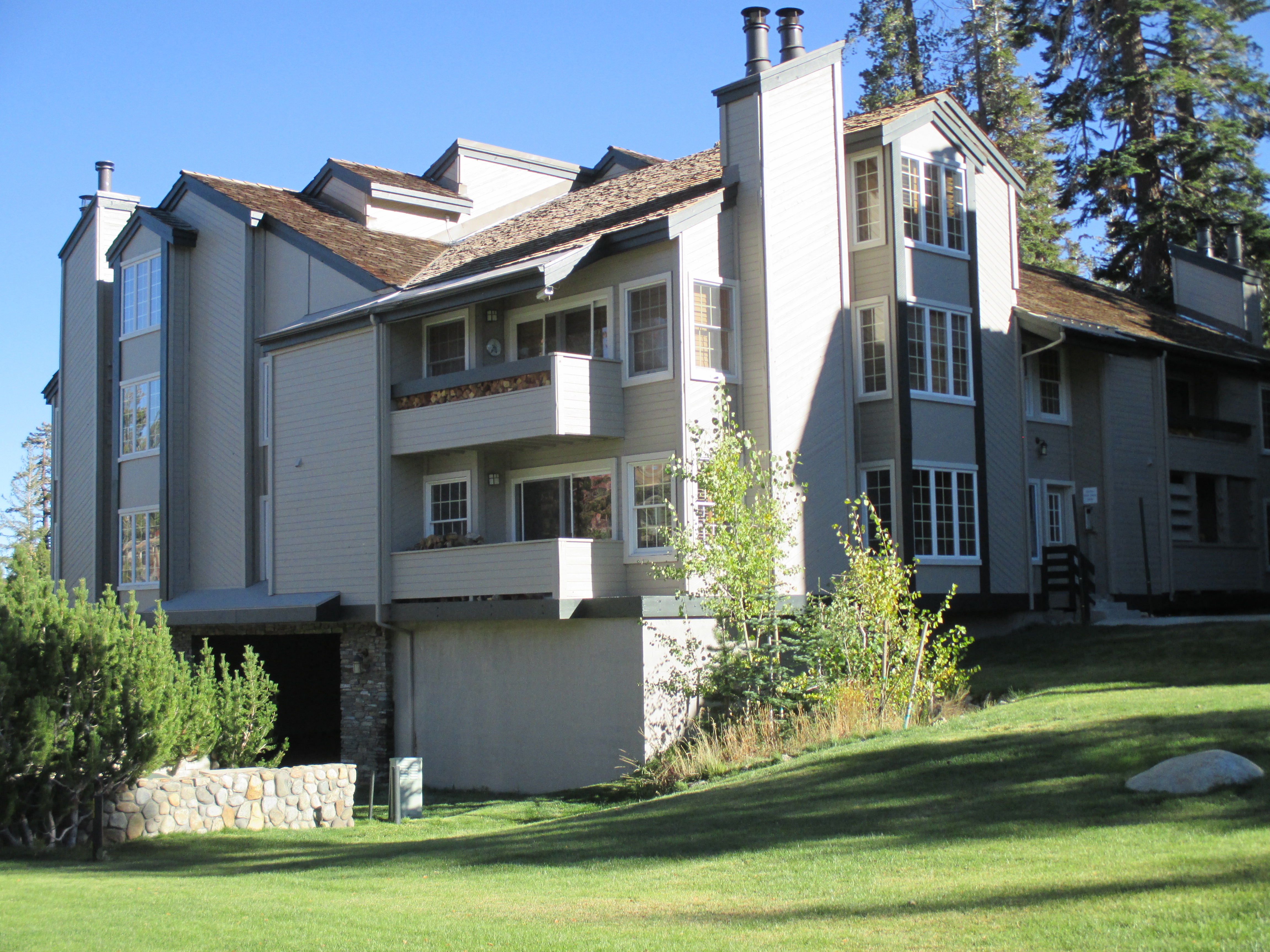 Lift Location: Rental performance 5 Canyon Lodge: The Balanced Performer