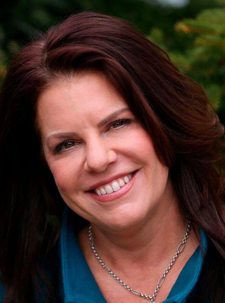 Julie Raimondo Mammoth Lakes Real Estate Agent