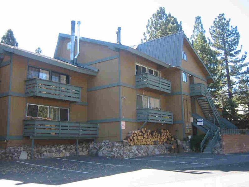 Krystal Villa West Condominiums