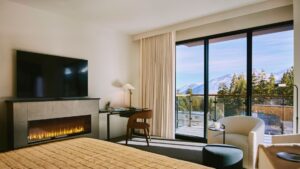 Elevating the Eastern Sierra: Welcome to the New Limelight Hotel in Mammoth Lakes 4 Limelight Room Interior CNTraveler