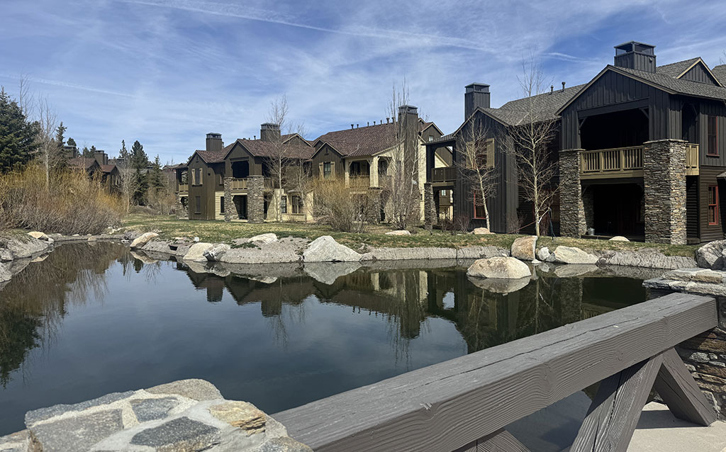 The Lodges Condos for Sale in Mammoth Lakes CA