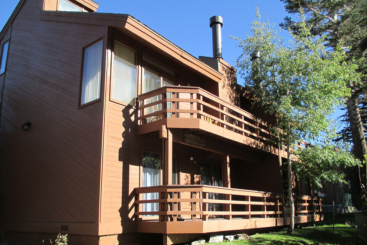 Canyon Ski and Racquet Condos for Sale Mammoth Lakes