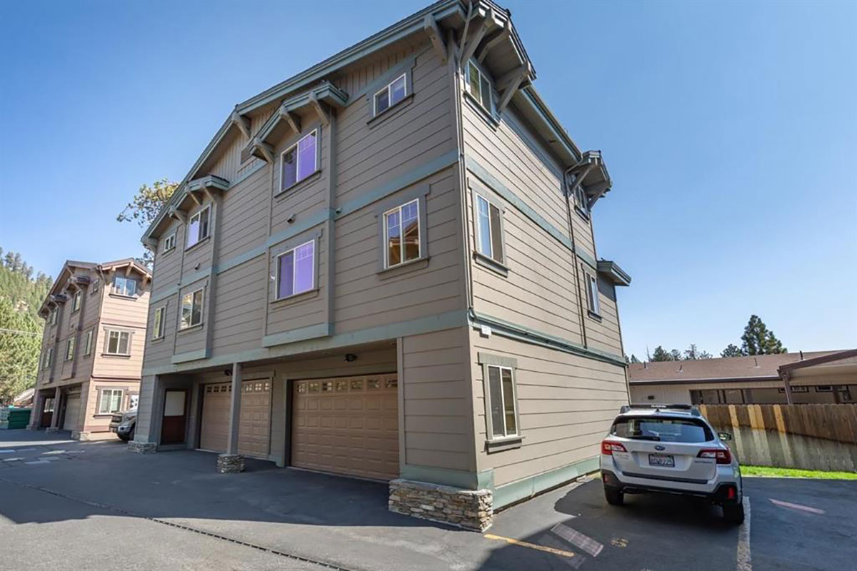 Arrowhead Condos for Sale in Mammoth Lakes
