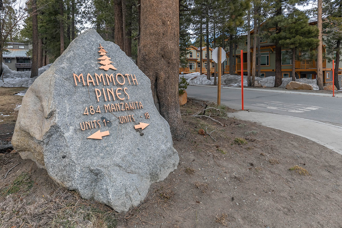 Mammoth Pines Condos for Sale in Mammoth Lakes 4 Mammoth Pines Condos for Sale in Mammoth Lakes