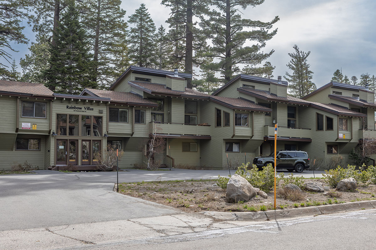 Rainbow Villas Condos for sale in Mammoth Lakes
