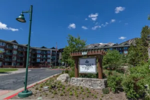 Juniper Springs Lodge Mammoth Lakes: True Ski In, Ski Out Living at Eagle Lodge 6 Juniper Springs Lodge